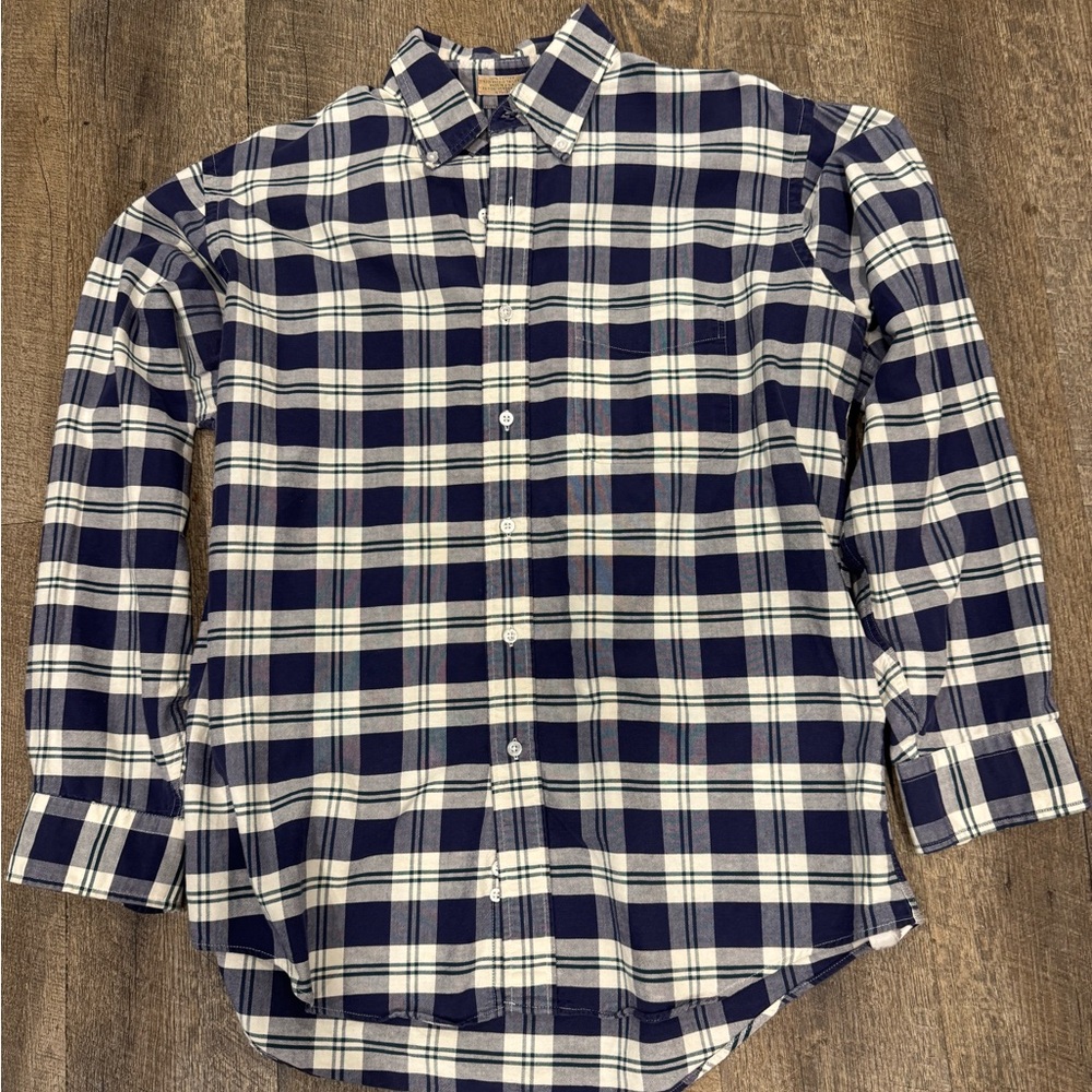 L.L. Bean Men's Checkered Plaid Shirt in Navy and White 100% cotton